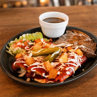 Rojas Queretanas Lunch