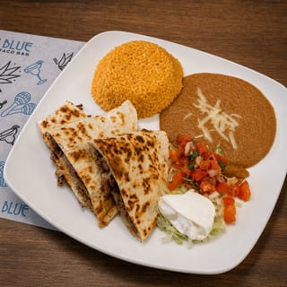 Quesadilla Lunch