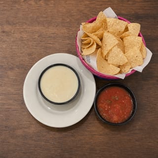 Queso Lunch